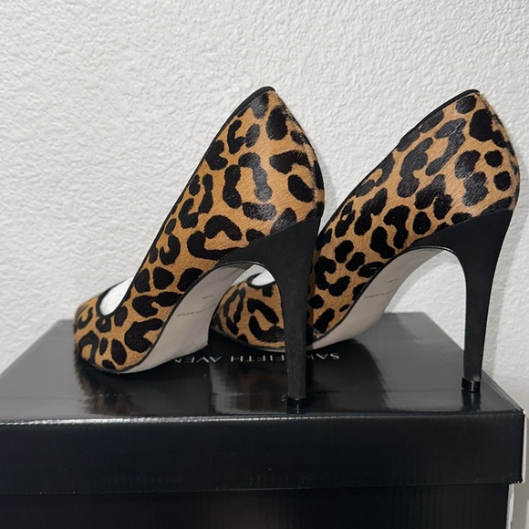 Heels - Picture 5 of 8